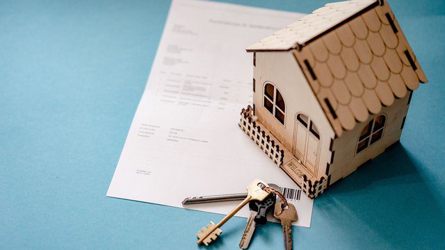 Власники зруйнованих квартир отримали сертифікати «єВідновлення»