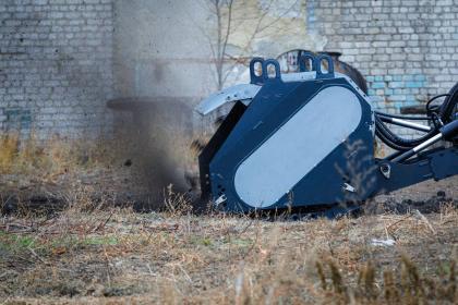 В ОВА презентували нову машину для ефективнішого розмінування Харківщини