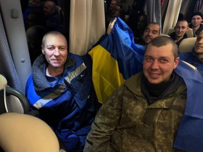 З полону звільнені двоє захисників з Харківської області