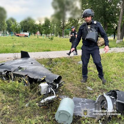 Харківські вибухотехніки знешкодили дрон, що впав у житловому районі