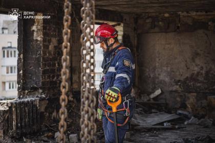 У Харкові тривають аварійно-відновлювальні роботи на об'єктах цивільної інфраструктури