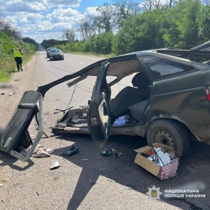 Смертельна ДТП сталася на Харківщині: половини автівки немає