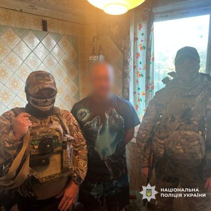 Харківські “домушники” працювали через вікна